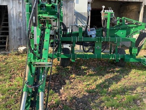 2024 1 cropmaster row carrot harvester chb